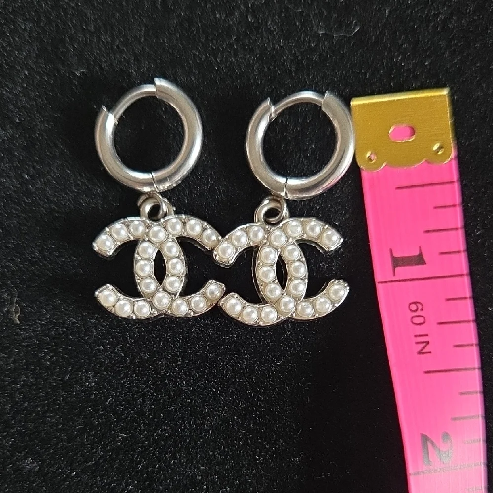 TOKA B Silver Earrings with Pearl Accents - Picture 4 of 8
